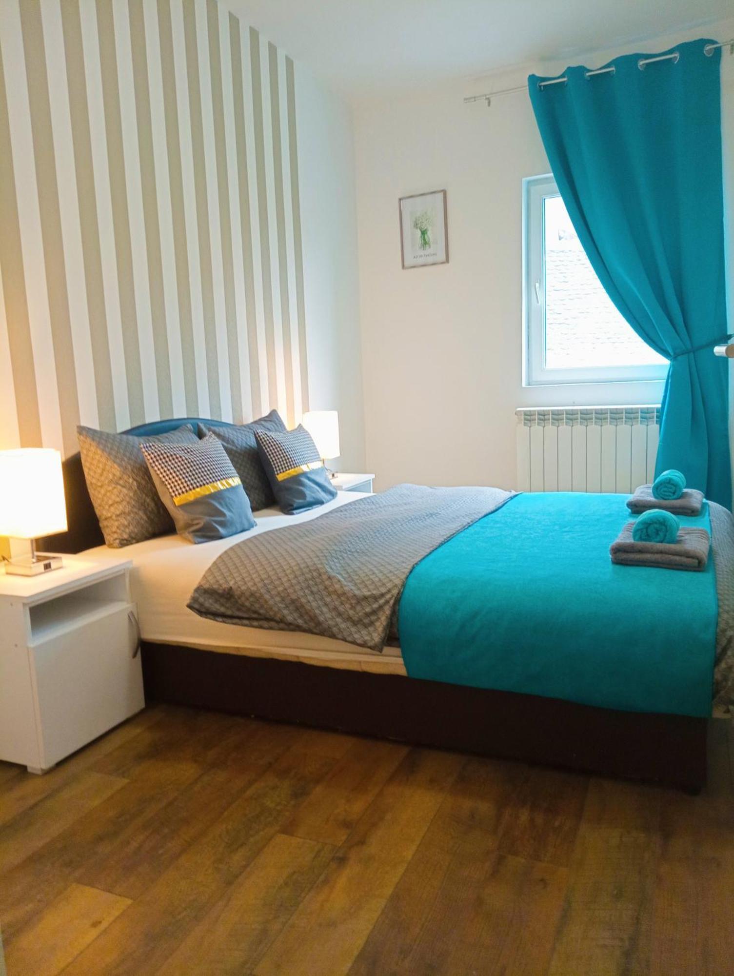 Easy Check In Apartments 021 Vladika نوفي ساد المظهر الخارجي الصورة